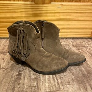 Ariat western booties with fringe